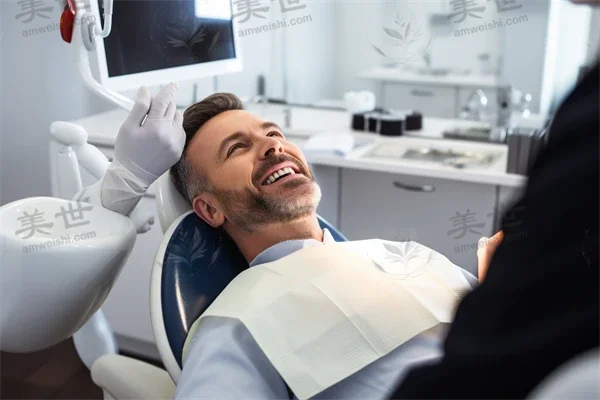 装了烤瓷牙掉了该如何处理？遇到这种情况应该采取哪些应对措施？