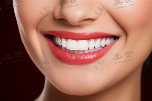 鸡西洪彬口腔诊所推出牙齿美白优惠活动，现价仅需600元起，原价800元起！