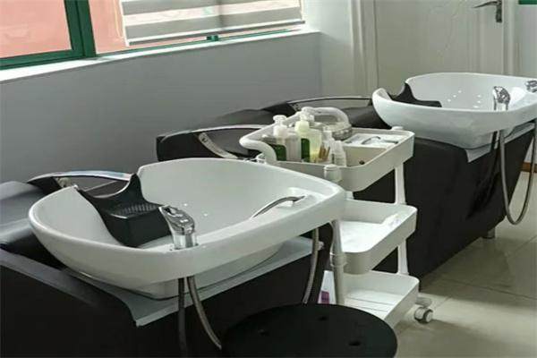 深圳倍生植发中 心预约挂号方式: