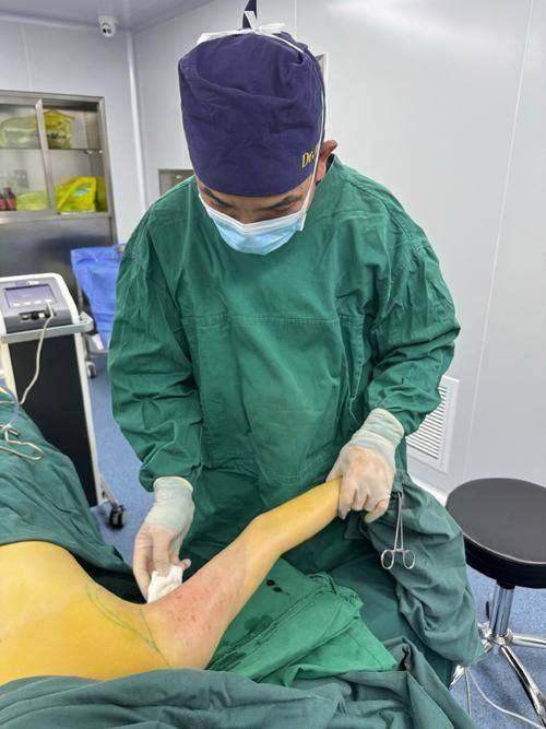 眉山熙芝医疗美容诊所擅长项目：