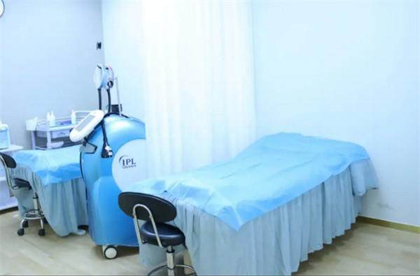 三、两位求美者的真实蜕变分享