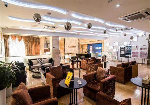 大连爱德丽格赵静梅医生：10年临床经验+跨领域背景，塑美更有保护