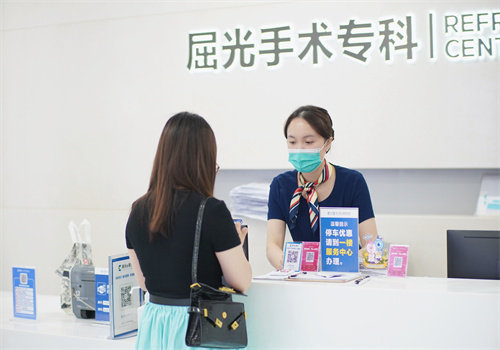 二、思问子夏七星离焦定制镜：青少年近视防控的优选方案