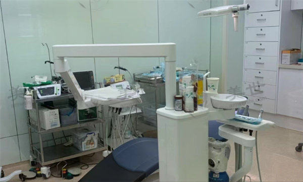 上海同口名雅口腔门诊部医生团队