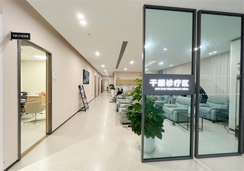 南宁爱尔眼科青少年视力检查61.9元起，3-18岁专属眼健康筛查服务