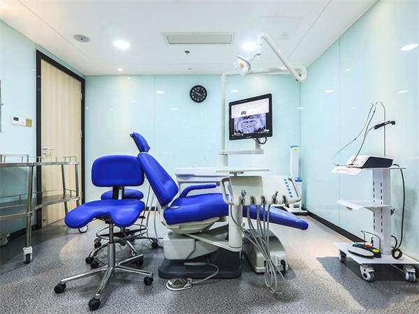 上海永博口腔门诊部（人民广场店）