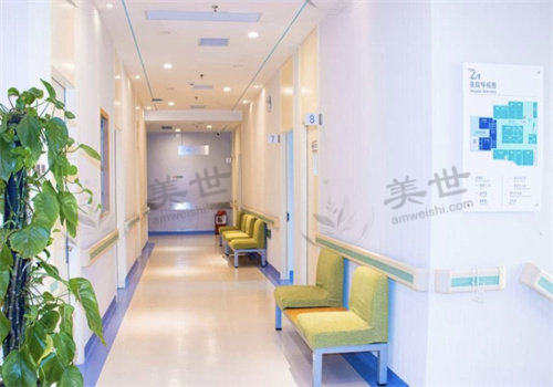 珠海希玛林顺潮眼科医院候诊区