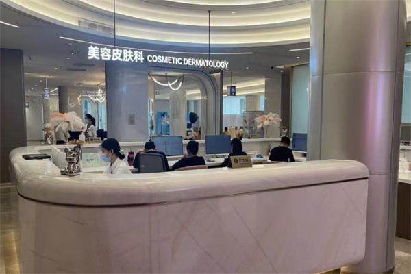 深圳米兰柏羽汤洪波：乔雅登玻尿酸3选1填充9999元起塑高定轮廓美学