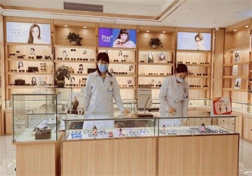 吉林市北华朝日眼科医院