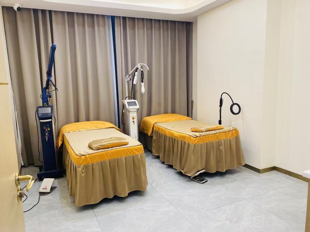 宜宾华尔丽格医疗美容门诊部杨力铭医师专业开展定制化薇旖美胶原蛋白4mg玻尿酸填充项目1699元起